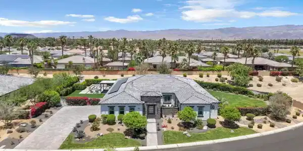 81910 Mountain Spur Drive