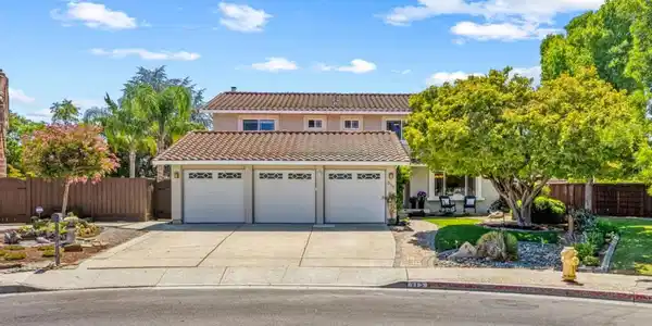 515 Encino Drive