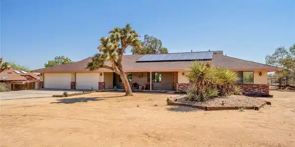 7379 Chippewa Trail