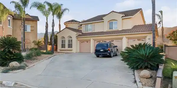 22385 Hayworth Court
