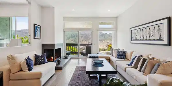 1774 Palisades Drive