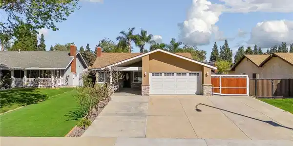 1417 S Magnolia