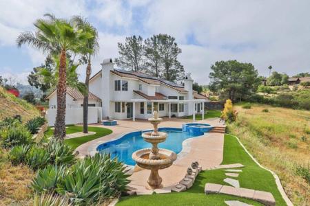 284 Sunnybrook Ln