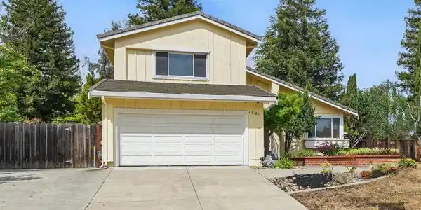 1501 Quema Ct