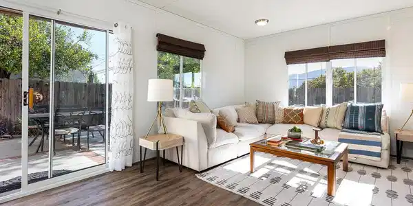 3712 El Caminito