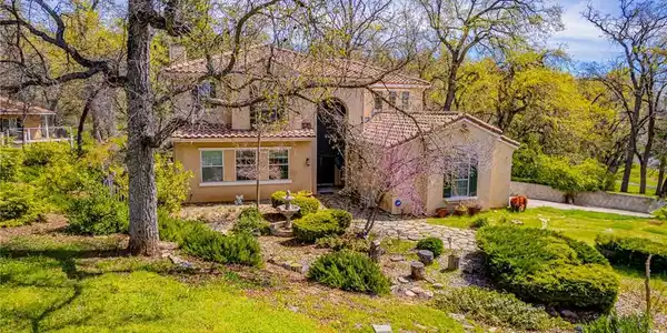 34811 Wintergreen Loop