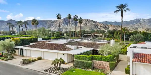 54 Princeton Drive