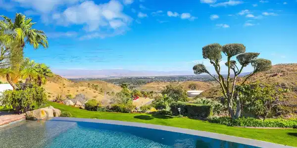 14 Santa Rosa Mountain Lane