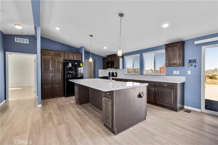55925 Vallihi Drive