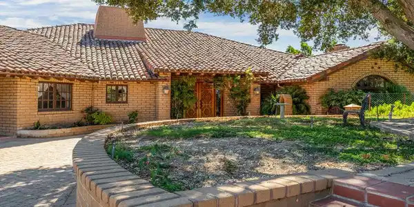 3660 Woodstock Road