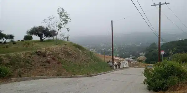 0 TUJUNGA,