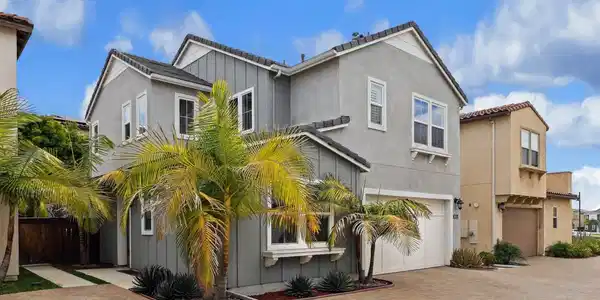 1021 Camino Aldea