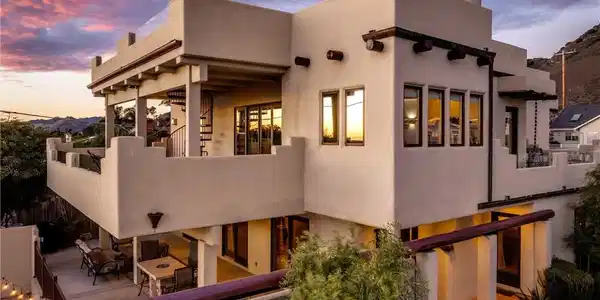 344 Capistrano