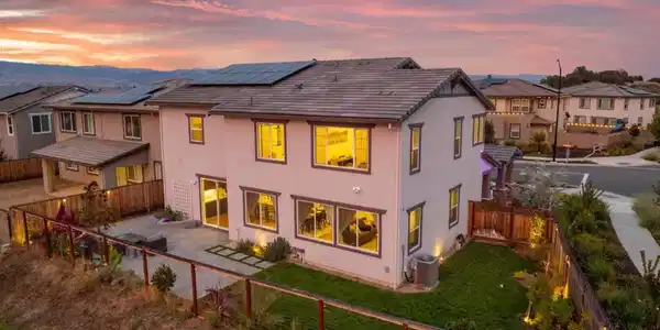 7101 Hakkan Drive