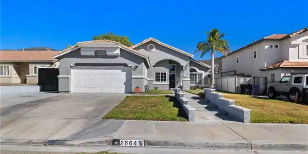 2664 W White Pine