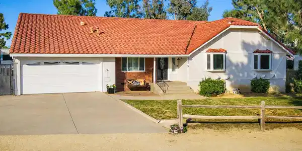 1379 Nonchalant Drive