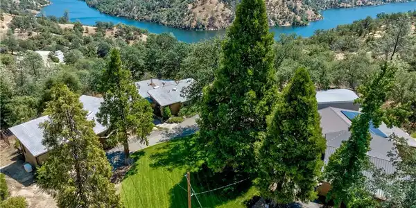 28646 Redinger Way