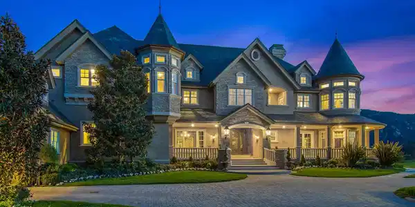 2200 White Stallion Road