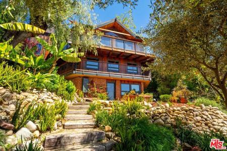 440 Mariposa Drive
