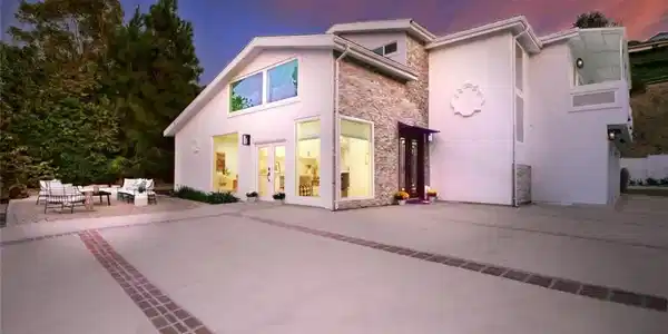 5 Cayuse Lane