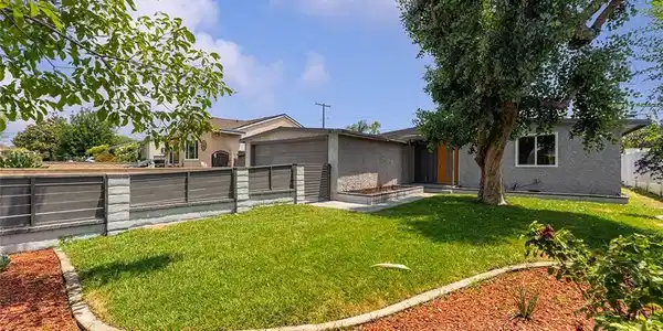 318 S Enid Avenue