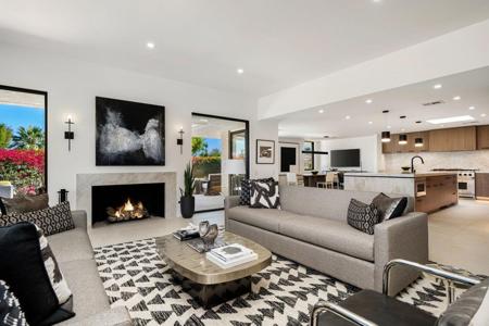 14 Creekside Drive