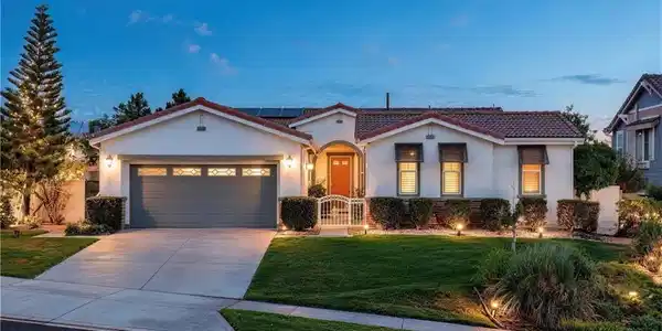 4795 Thornbush
