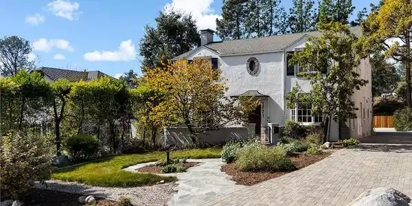 2571 Boulder Road