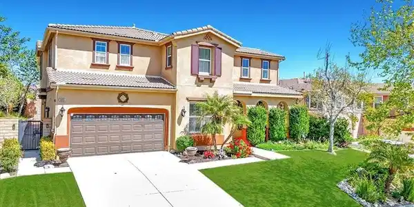 5003 THORNBERRY WAY