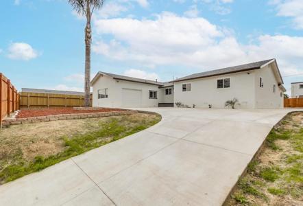 824 PARAISO AVE