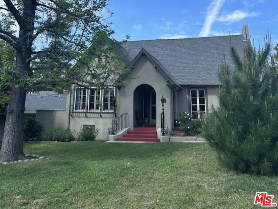 Image 1