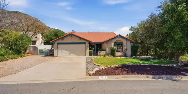 15927 Litten Way
