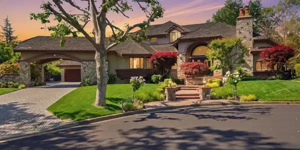 51 Red Cypress Ct