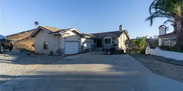 29300 Mammoth Place