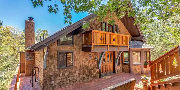 24863 Ponderosa Drive