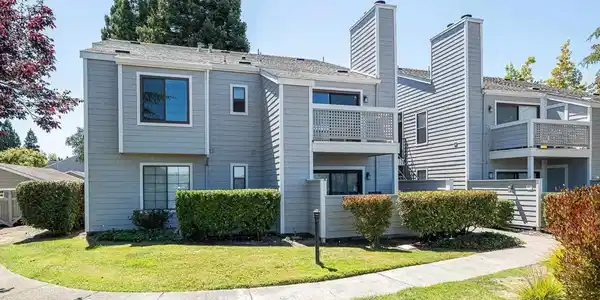 278 Eastridge Dr