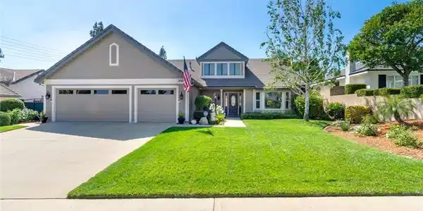 2009 N Shorewood