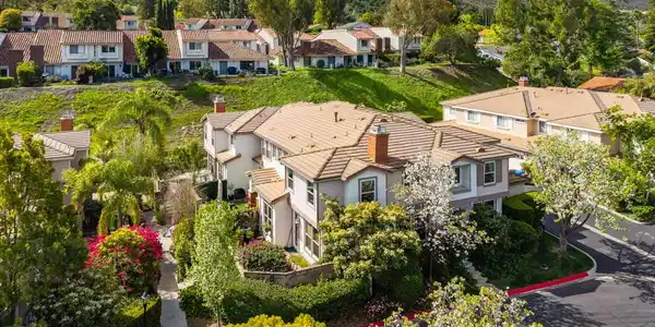 59 Greenmeadow Drive