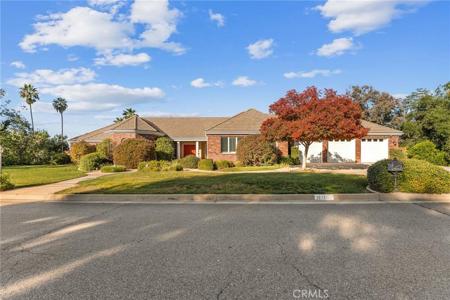 1911 Country Club Drive