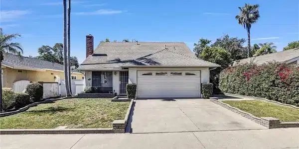 22735 Via Santa Rosa