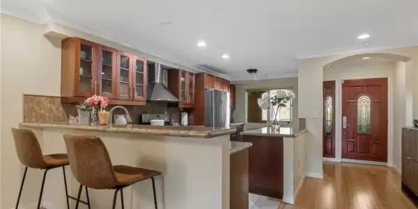 6221 Monterey