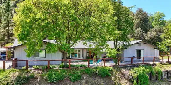 45792 Sutton Drive