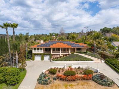 2740 Los Alisos Drive