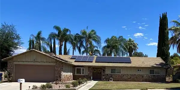 215 Pinewood Court