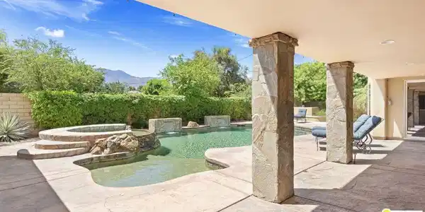 78743 Avenida Tujunga