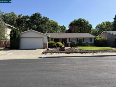 1596 American Beauty Dr