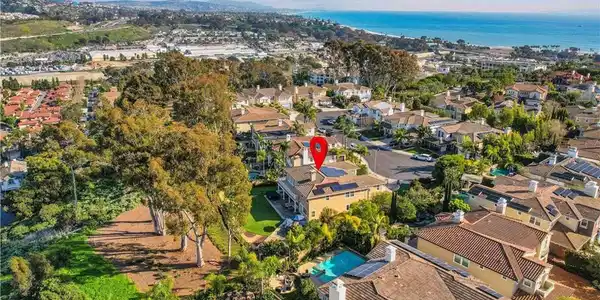 16 Lapis Avenue