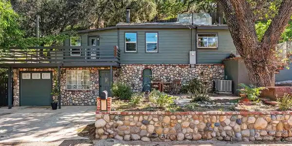1268 Black Canyon Road
