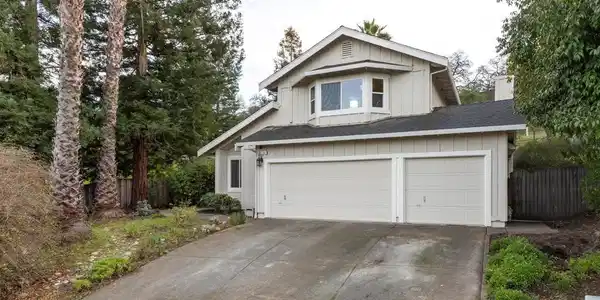 53 Paso Nogal Ct