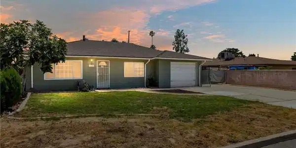 27143 Norwood